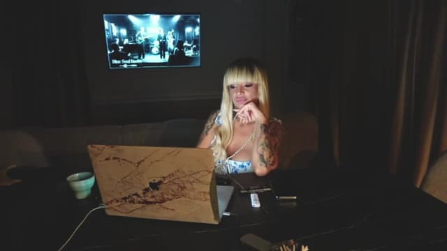 Gallery image thumbnail from BOO_D's myfreecams stream on, 08/20/2025, 24:02 image 18 of 20