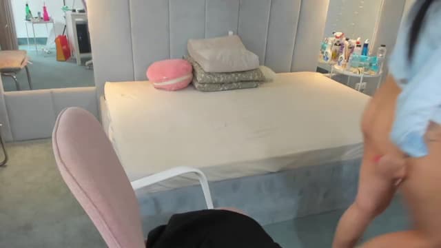 Gallery image thumbnail from B_Boo's myfreecams stream on, 03/18/2023, 14:34 image 1 of 20