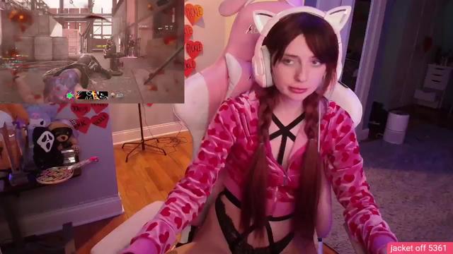Gallery image thumbnail from BabeAriel's myfreecams stream on, 04/23/2024, 05:38 image 7 of 20