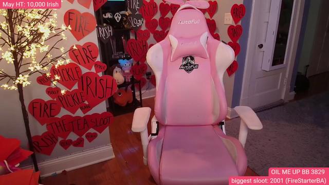 Gallery image thumbnail from BabeAriel's myfreecams stream on, 05/05/2024, 01:05 image 15 of 20
