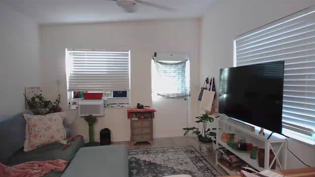 Gallery image thumbnail from Bambz's myfreecams stream on, 06/19/2026, 24:00 image 3 of 20