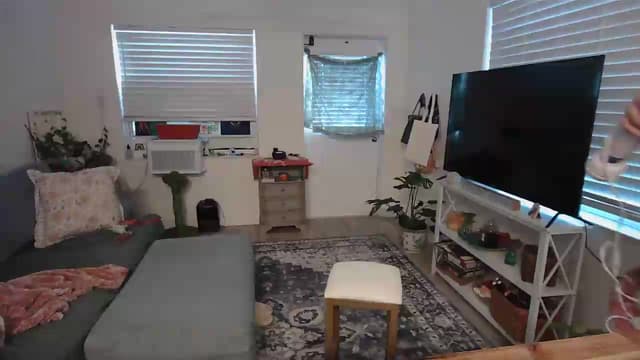Gallery image thumbnail from Bambz's myfreecams stream on, 06/19/2026, 24:00 image 15 of 20