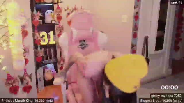 Gallery image thumbnail from BdayAriel's myfreecams stream on, 06/14/2024, 04:02 image 16 of 20