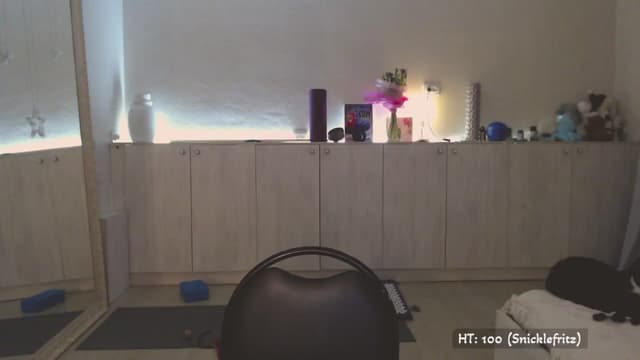 Gallery image thumbnail from BdayK's myfreecams stream on, 08/10/2025, 02:21 image 5 of 20