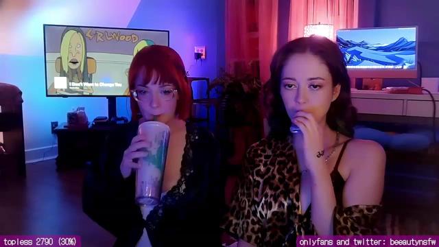 Gallery image thumbnail from BeeautyNSFW's myfreecams stream on, 03/19/2023, 02:52 image 17 of 20