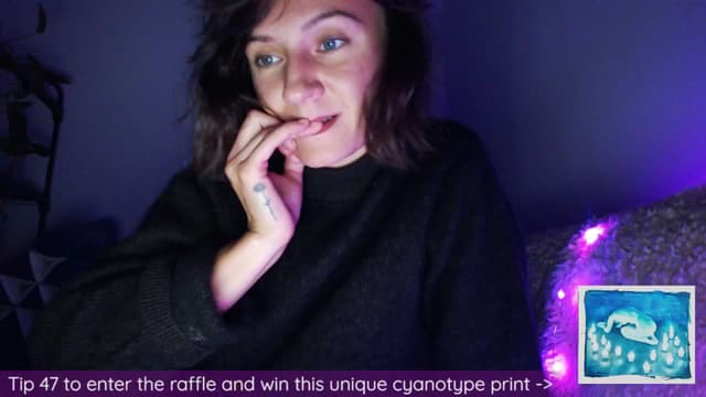 Gallery image thumbnail from Beth_'s myfreecams stream on, 10/06/2024, 20:39 image 14 of 20