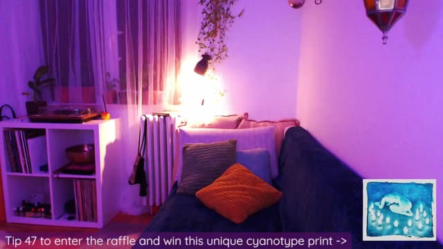 Gallery image thumbnail from Beth_'s myfreecams stream on, 11/06/2024, 19:40 image 1 of 20