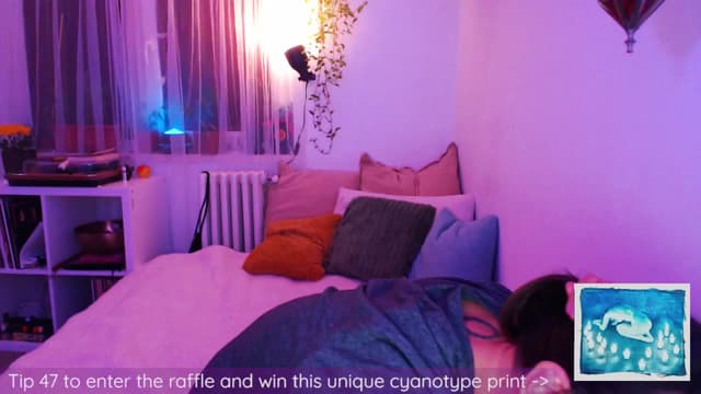 Gallery image thumbnail from Beth_'s myfreecams stream on, 11/11/2024, 21:21 image 9 of 20