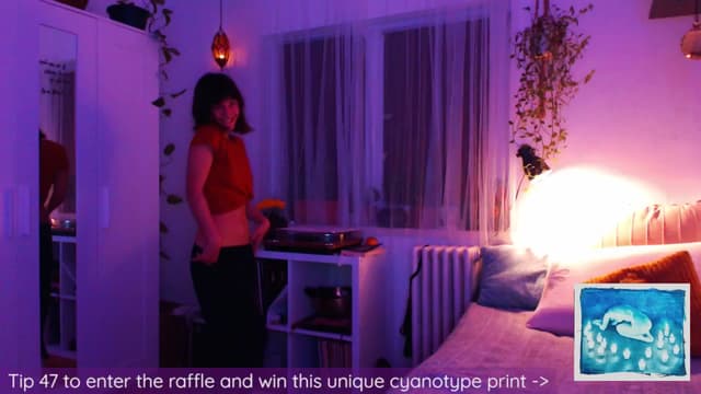 Gallery image thumbnail from Beth_'s myfreecams stream on, 11/15/2024, 20:21 image 17 of 20