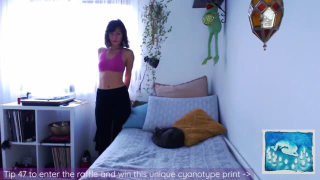 Gallery image thumbnail from Beth_'s myfreecams stream on, 11/30/2024, 13:42 image 15 of 20