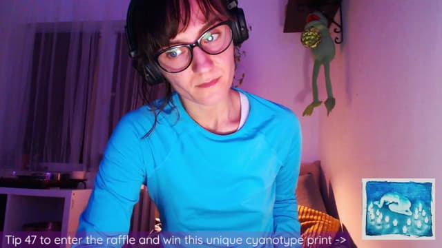 Gallery image thumbnail from Beth_'s myfreecams stream on, 12/15/2024, 23:21 image 19 of 20