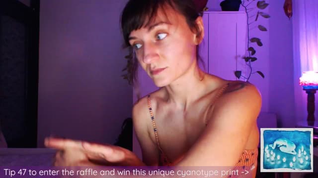 Gallery image thumbnail from Beth_'s myfreecams stream on, 12/24/2024, 21:38 image 13 of 20