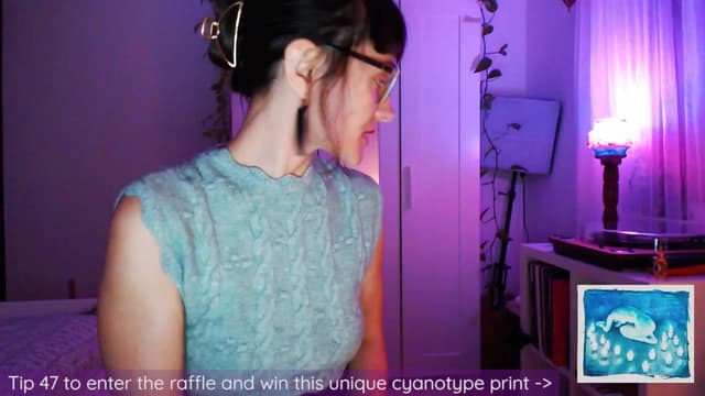 Gallery image thumbnail from Beth_'s myfreecams stream on, 12/27/2024, 21:43 image 17 of 20