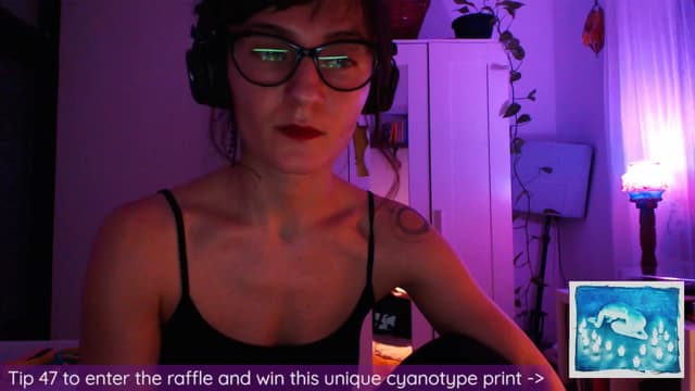 Gallery image thumbnail from Beth_'s myfreecams stream on, 12/27/2024, 23:01 image 6 of 20
