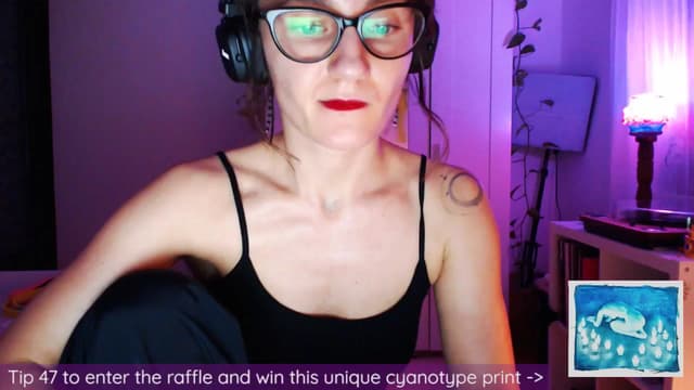 Gallery image thumbnail from Beth_'s myfreecams stream on, 12/27/2024, 23:01 image 10 of 20