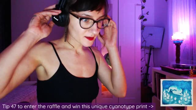 Gallery image thumbnail from Beth_'s myfreecams stream on, 12/27/2024, 23:01 image 12 of 20