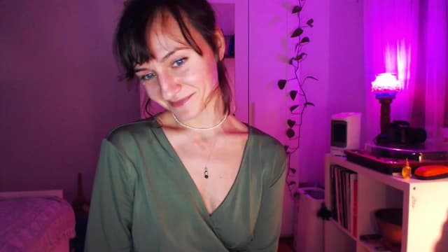 Gallery image thumbnail from Beth_'s myfreecams stream on, 01/13/2025, 24:55 image 9 of 20