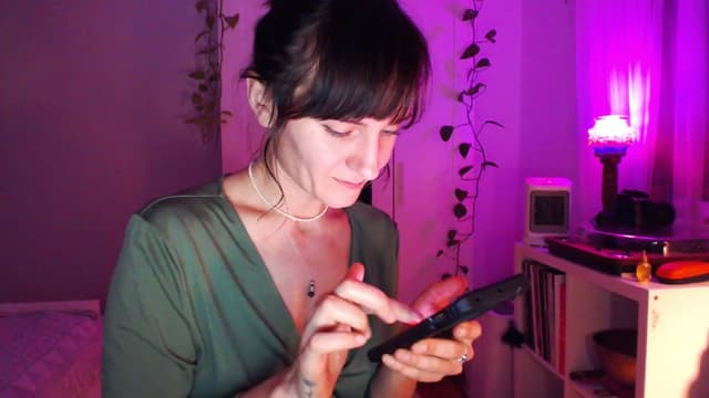 Gallery image thumbnail from Beth_'s myfreecams stream on, 01/13/2025, 24:55 image 12 of 20
