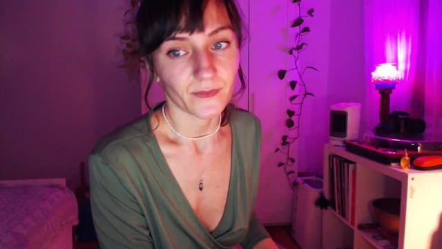 Gallery image thumbnail from Beth_'s myfreecams stream on, 01/13/2025, 24:55 image 14 of 20