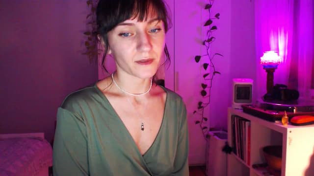 Gallery image thumbnail from Beth_'s myfreecams stream on, 01/13/2025, 24:55 image 7 of 20
