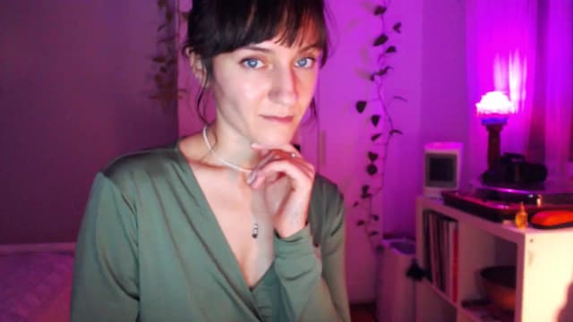 Gallery image thumbnail from Beth_'s myfreecams stream on, 01/13/2025, 24:55 image 6 of 20
