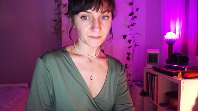 Gallery image thumbnail from Beth_'s myfreecams stream on, 01/13/2025, 24:55 image 3 of 20