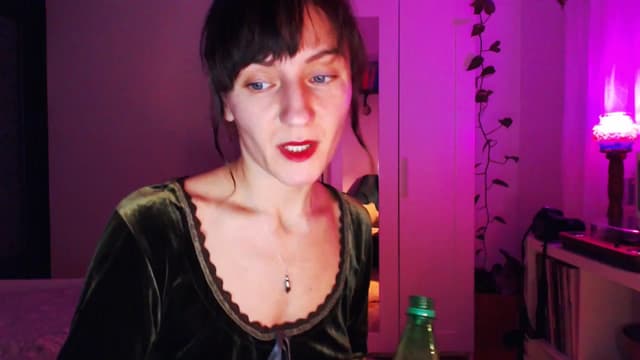 Gallery image thumbnail from Beth_'s myfreecams stream on, 01/19/2025, 19:13 image 8 of 20
