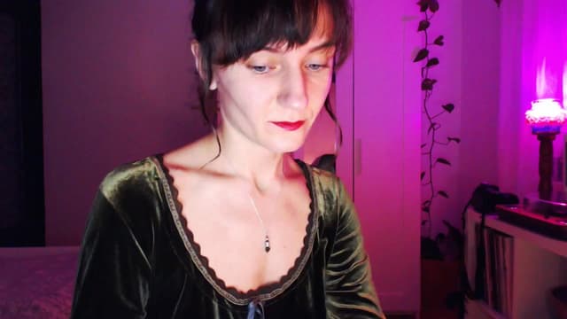Gallery image thumbnail from Beth_'s myfreecams stream on, 01/19/2025, 19:13 image 13 of 20
