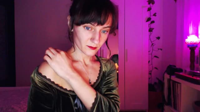 Gallery image thumbnail from Beth_'s myfreecams stream on, 01/19/2025, 19:13 image 11 of 20