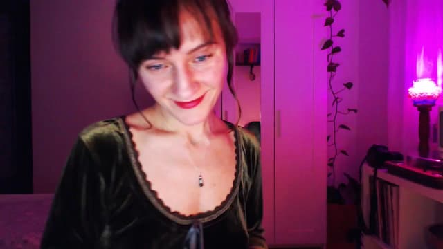 Gallery image thumbnail from Beth_'s myfreecams stream on, 01/19/2025, 19:13 image 6 of 20