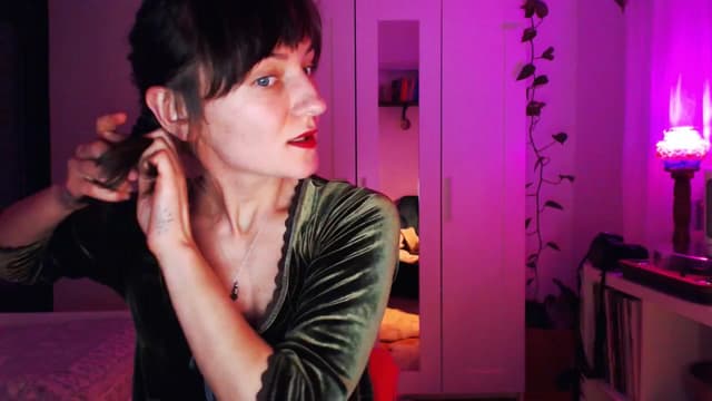 Gallery image thumbnail from Beth_'s myfreecams stream on, 01/19/2025, 19:13 image 1 of 20