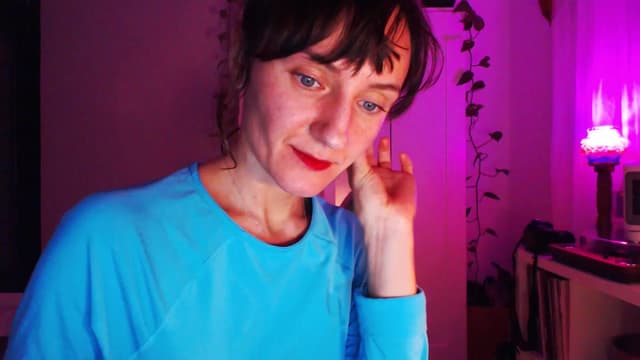 Gallery image thumbnail from Beth_'s myfreecams stream on, 01/19/2025, 21:29 image 16 of 20