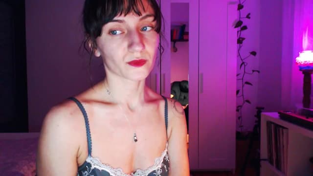 Gallery image thumbnail from Beth_'s myfreecams stream on, 01/21/2025, 24:00 image 19 of 20