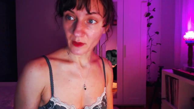 Gallery image thumbnail from Beth_'s myfreecams stream on, 01/21/2025, 24:00 image 2 of 20