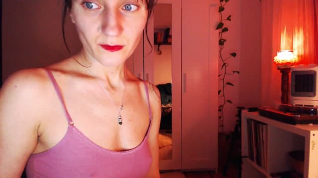 Gallery image thumbnail from Beth_'s myfreecams stream on, 01/23/2025, 24:02 image 6 of 20