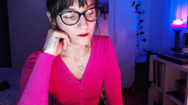 Gallery image thumbnail from Beth_'s myfreecams stream on, 02/08/2025, 21:02 image 19 of 20
