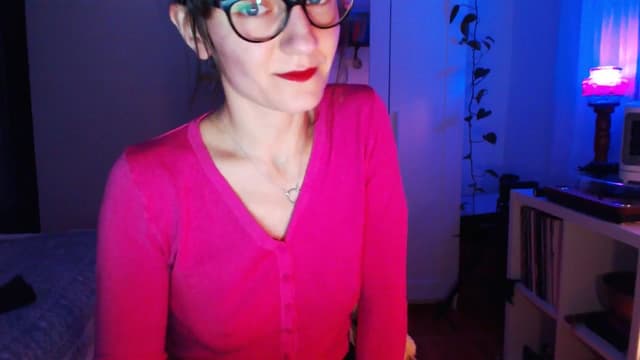 Gallery image thumbnail from Beth_'s myfreecams stream on, 02/08/2025, 21:02 image 17 of 20