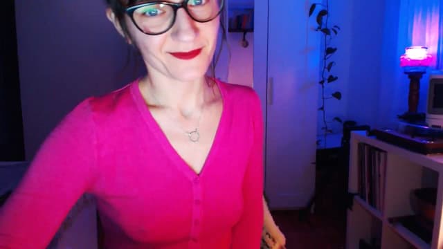 Gallery image thumbnail from Beth_'s myfreecams stream on, 02/08/2025, 21:02 image 7 of 20