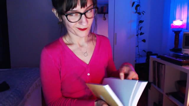 Gallery image thumbnail from Beth_'s myfreecams stream on, 02/08/2025, 21:02 image 14 of 20