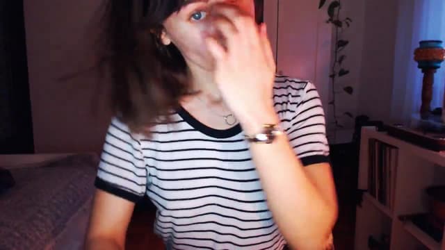Gallery image thumbnail from Beth_'s myfreecams stream on, 02/10/2025, 16:12 image 16 of 20