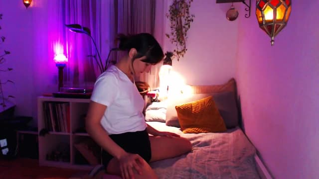 Gallery image thumbnail from Beth_'s myfreecams stream on, 02/16/2025, 20:07 image 17 of 20