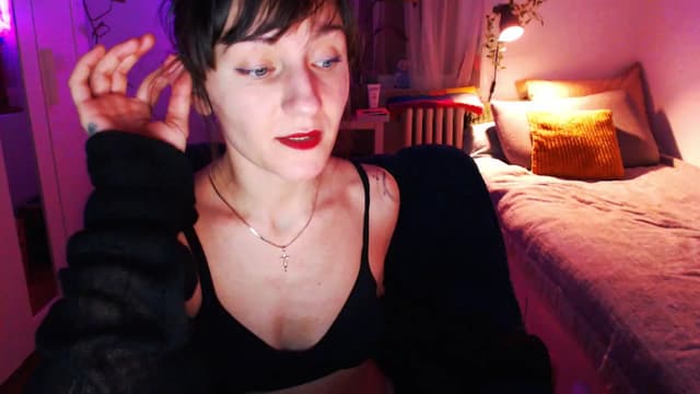 Gallery image thumbnail from Beth_'s myfreecams stream on, 02/26/2025, 24:27 image 1 of 20