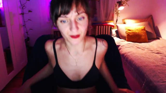 Gallery image thumbnail from Beth_'s myfreecams stream on, 02/26/2025, 24:27 image 8 of 20