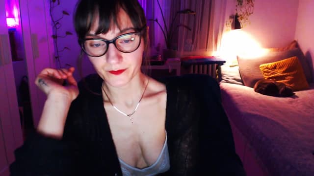 Gallery image thumbnail from Beth_'s myfreecams stream on, 02/27/2025, 23:49 image 6 of 20