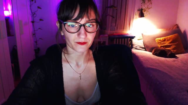 Gallery image thumbnail from Beth_'s myfreecams stream on, 02/27/2025, 23:49 image 7 of 20