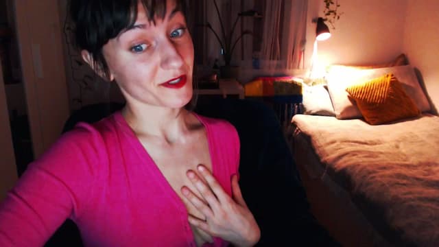 Gallery image thumbnail from Beth_'s myfreecams stream on, 03/10/2025, 24:04 image 7 of 20