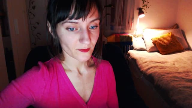 Gallery image thumbnail from Beth_'s myfreecams stream on, 03/10/2025, 24:04 image 3 of 20
