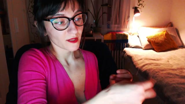 Gallery image thumbnail from Beth_'s myfreecams stream on, 03/10/2025, 24:04 image 13 of 20