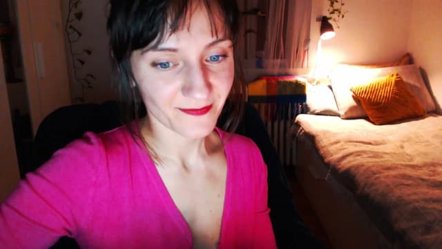 Gallery image thumbnail from Beth_'s myfreecams stream on, 03/10/2025, 24:04 image 12 of 20