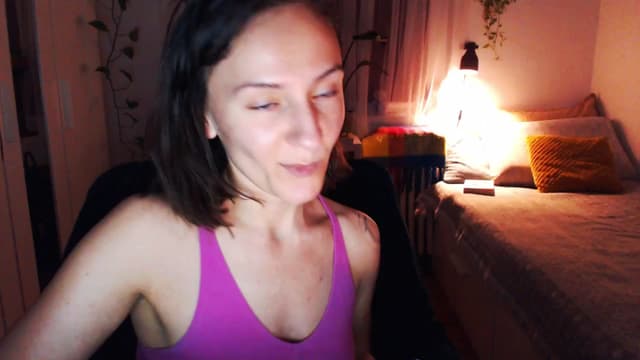 Gallery image thumbnail from Beth_'s myfreecams stream on, 03/10/2025, 23:23 image 7 of 20